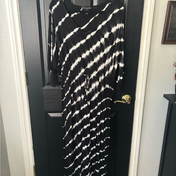‼️Price Drop‼️End of Summer Sale‼️ Design 365 Tie Dye Maxi Dress Size 1X - Picture 1 of 5